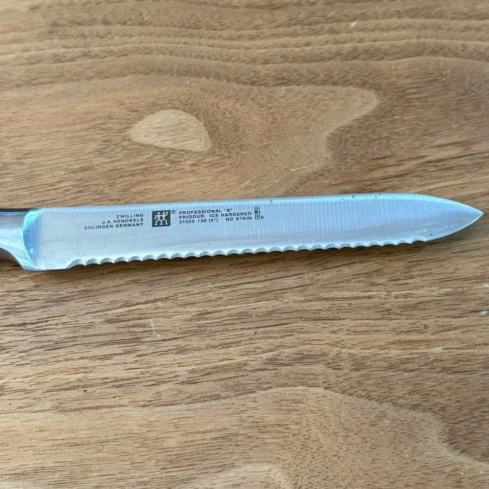 Vintage J.A. Henckels Zwilling serrated knife Professional S